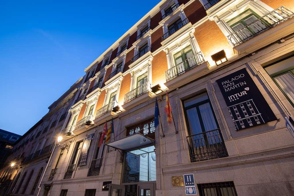 Intur Palacio San Martin Madrid Bagian luar foto